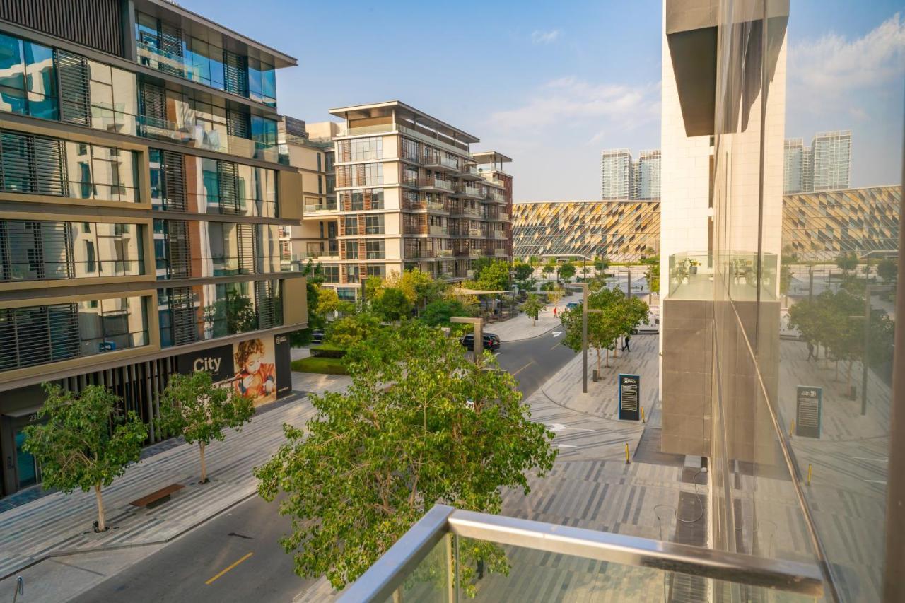Fam Living - Walk - Luxe Interiors Appartement Dubai