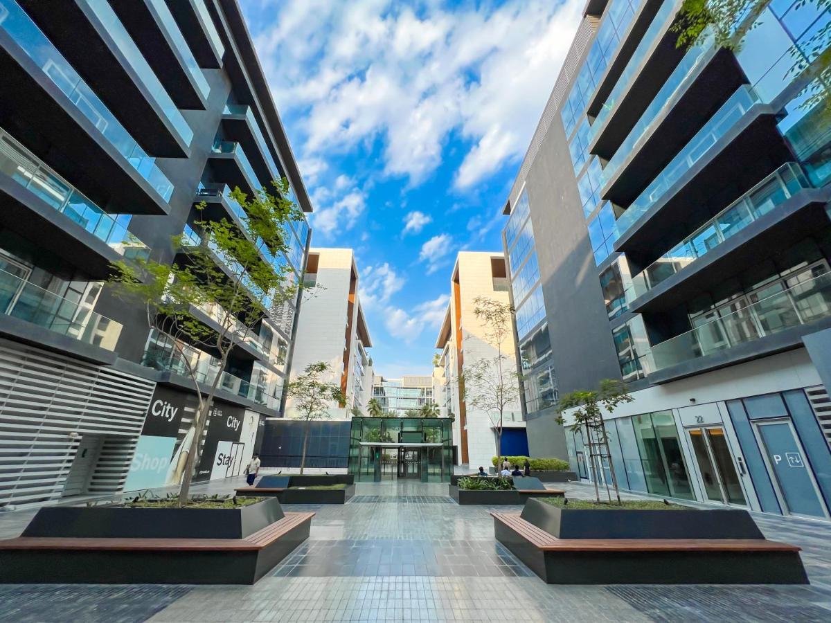 Fam Living - Walk - Luxe Interiors Appartement Dubai